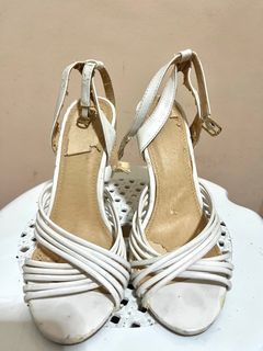 LEGIT FREE |White Parisian Heels | 4.5 inches
