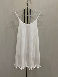 White pleats top/ mini dress