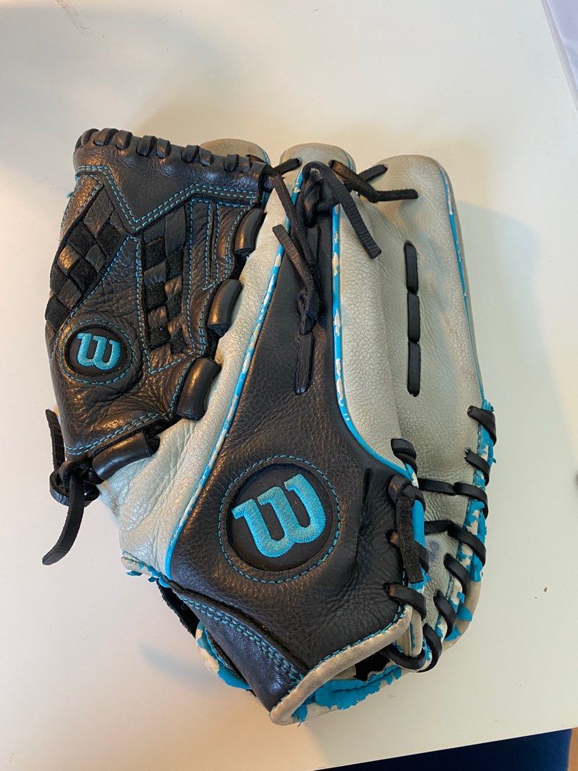 A800 softball glove deals