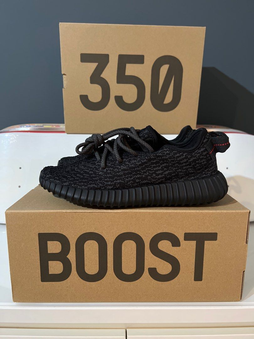 Yeezy Boost 350 Pirate Black UK4 UK4.5