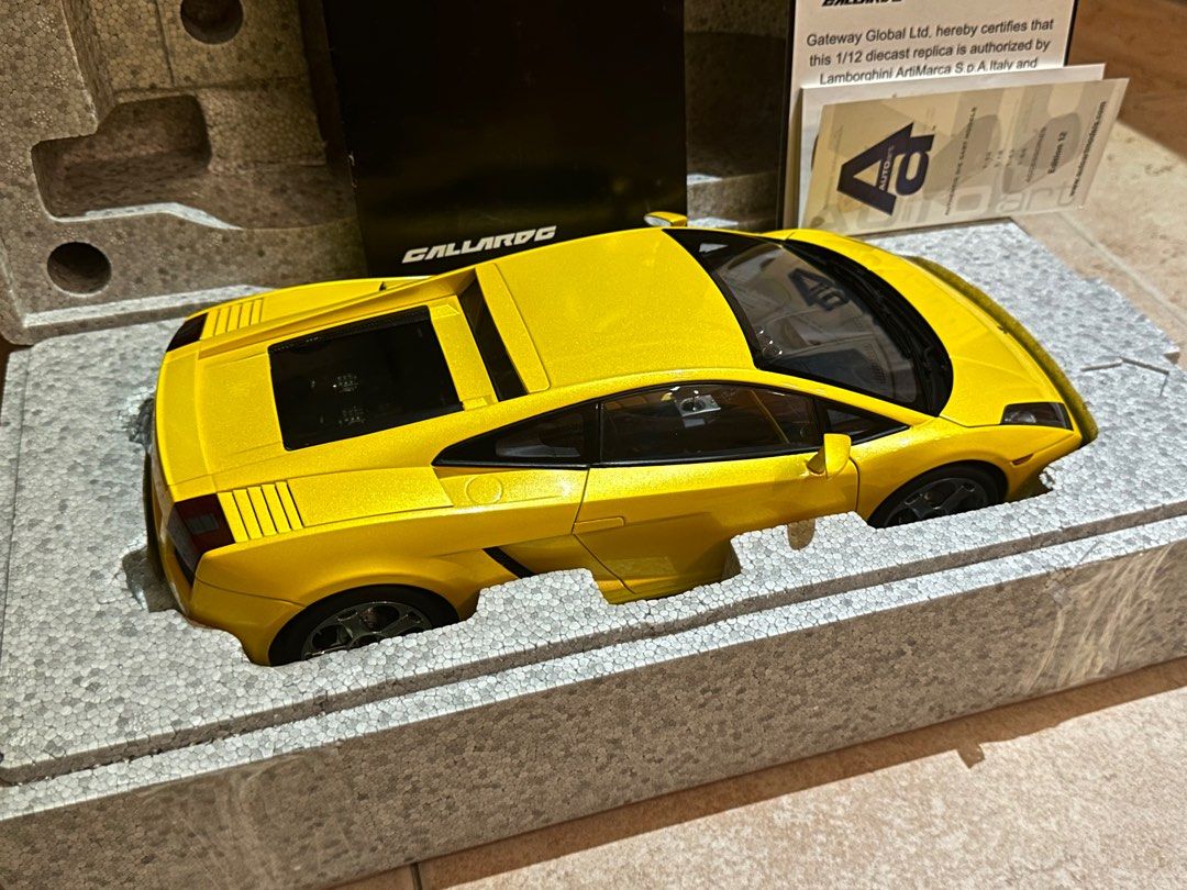 1/12 AUTOart Lamborghini Gallardo (Metallic Yellow) not 1/18 BBR