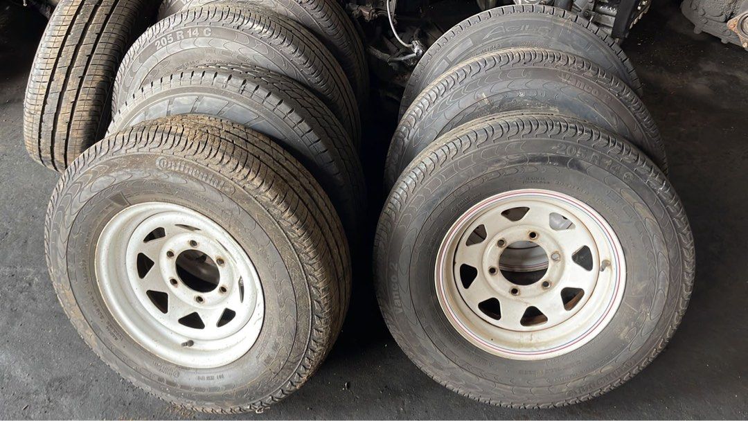 205R14 Toyota Hiace Van Tyre, Car Accessories, Tyres & Rims on Carousell