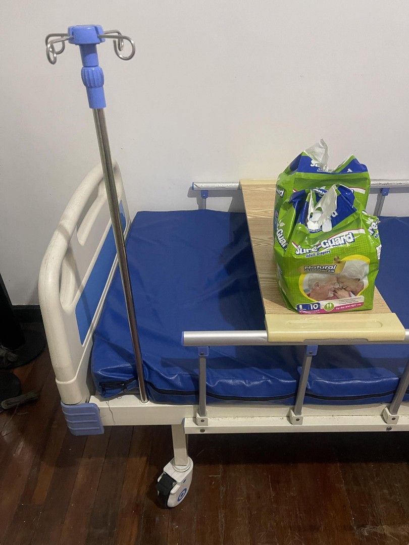 2nd hand hospital bed, Health & Nutrition, Braces, Support & Protection