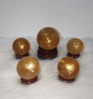 黃水晶功效/蜜糖色招財黃方解石波波/冰洲石球/評為平價版黃水晶(送圖中底座,送完即止)64223507825282110