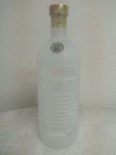 6L BELVEDERE VODKA FROSTED 6 LITER BOTTLE WITH CAP AND CORK AND BOX - EMPTY