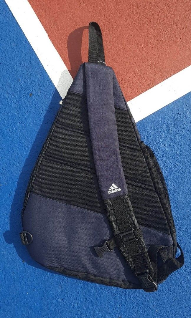 ADIDAS CROSSBODY VINTAGE, Men's Fashion, Bags, Backpacks on Carousell