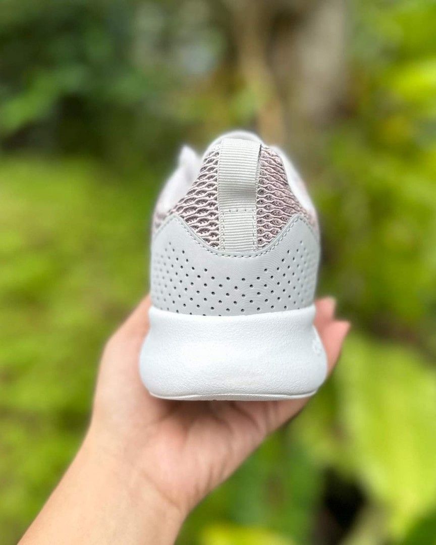 Adidas rn deals 600