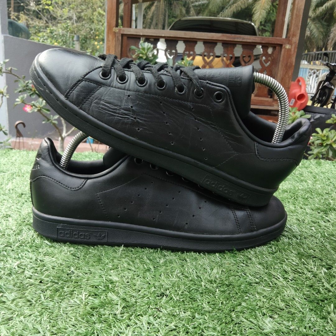 Adidas stan sale smith triple black