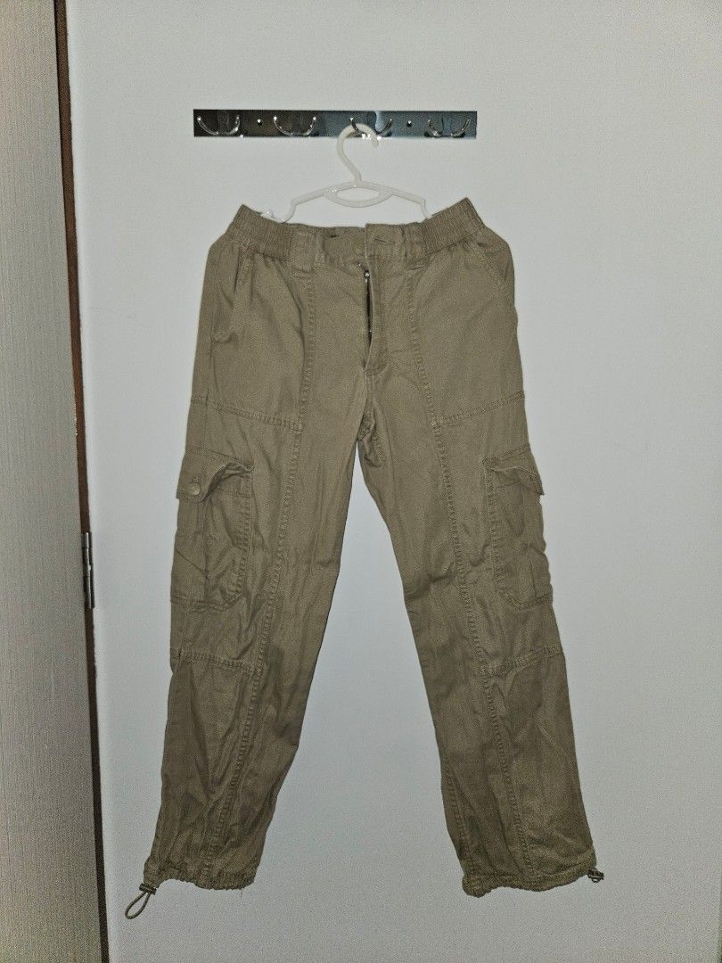 Aeropostale cargo pants on sale