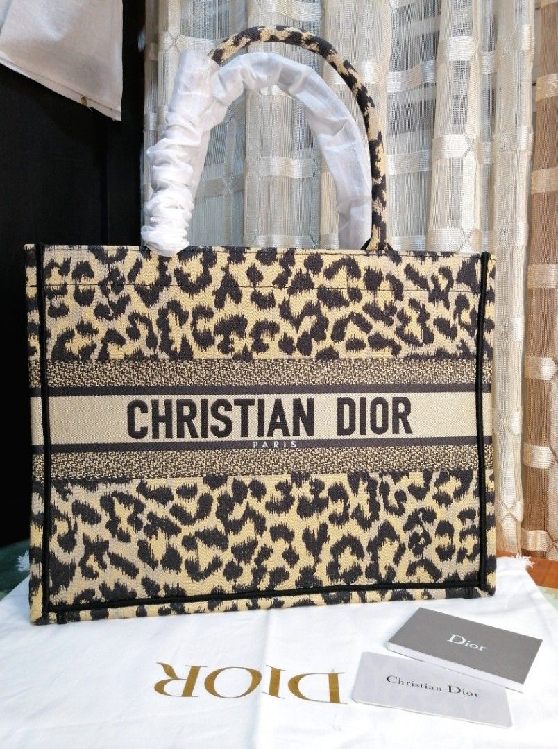 Medium Dior Book Tote