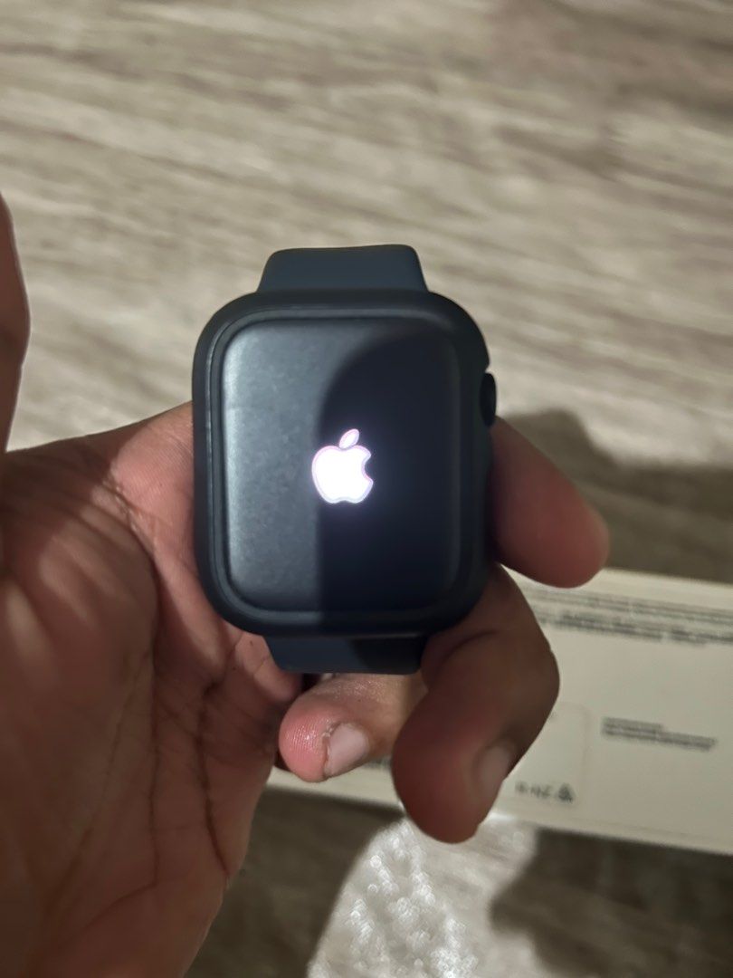 Apple Watch s8 GPS only Mobile Phones Gadgets Wearables