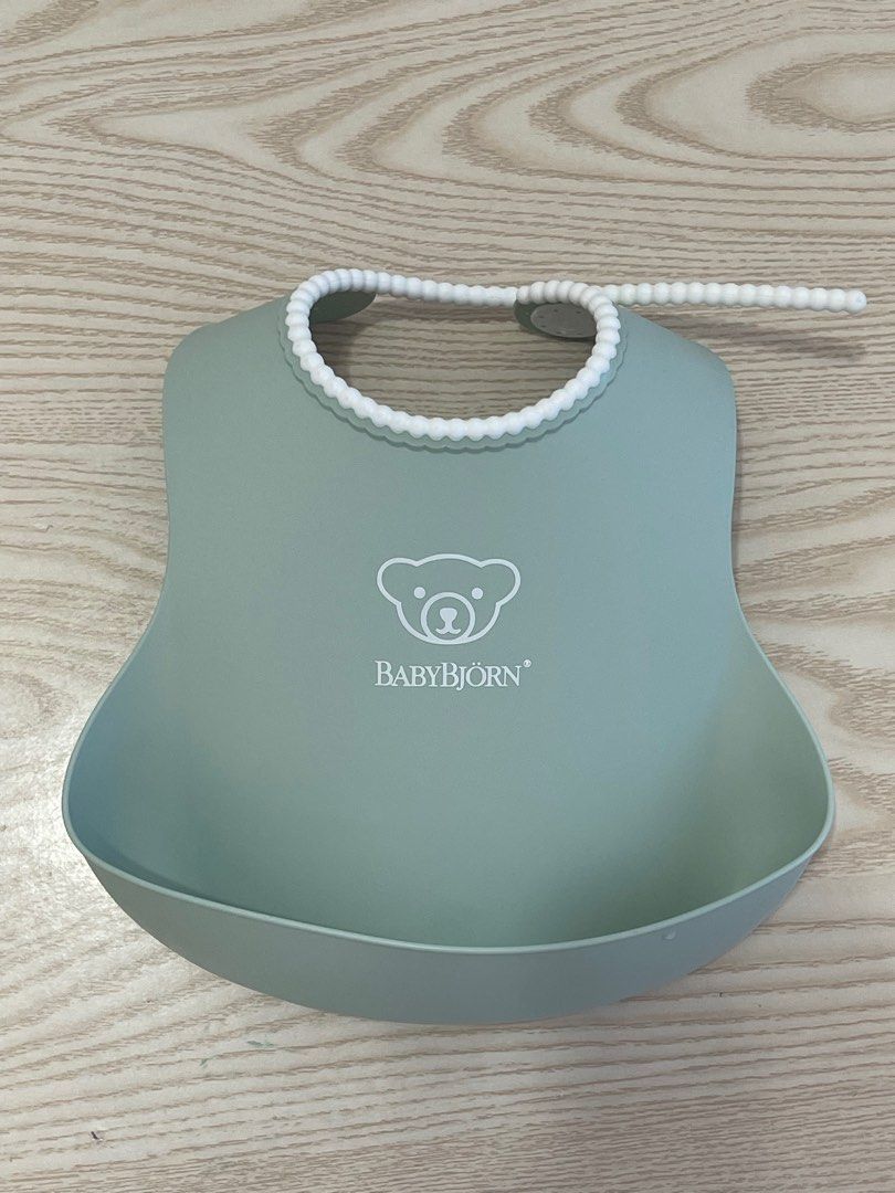 Rubber bibs sales with pocket