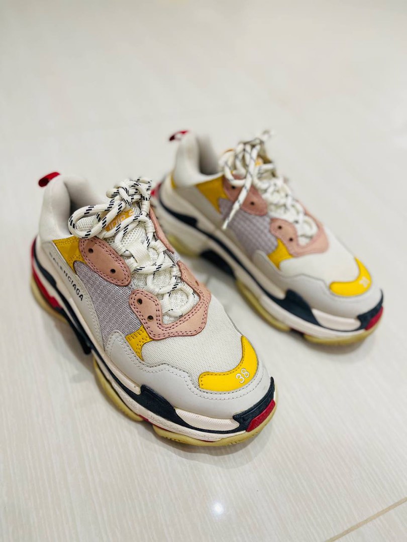 Balenciaga triple s 2025 white yellow pink