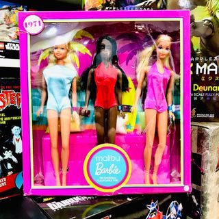 Barbie, Toys, Surfer Malibu Cali Barbies Dolls Like New Displayed Only 2  Dolls No Boxes