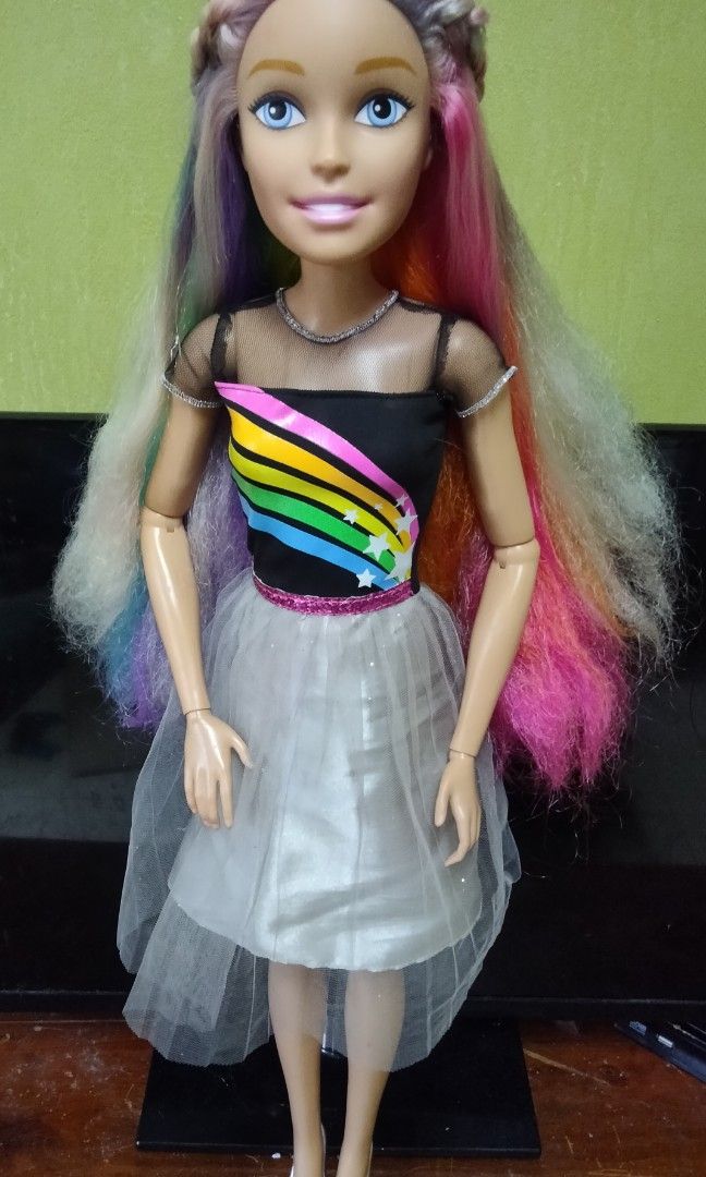 Barbie 28 sales rainbow sparkle