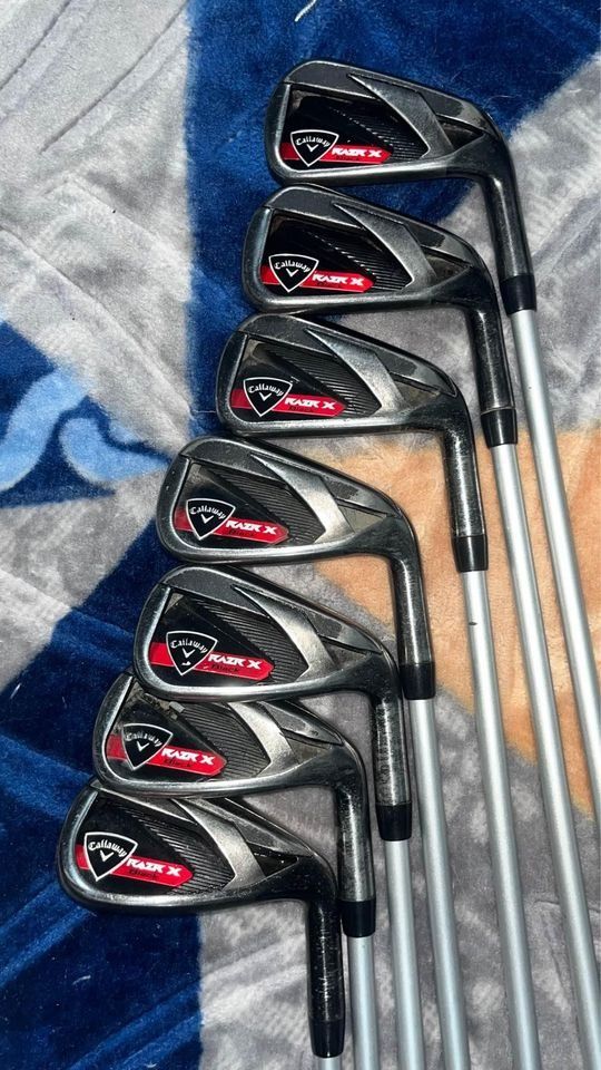 BEGINNER Callaway RAZR X Black 60 series Iron set not Cobra