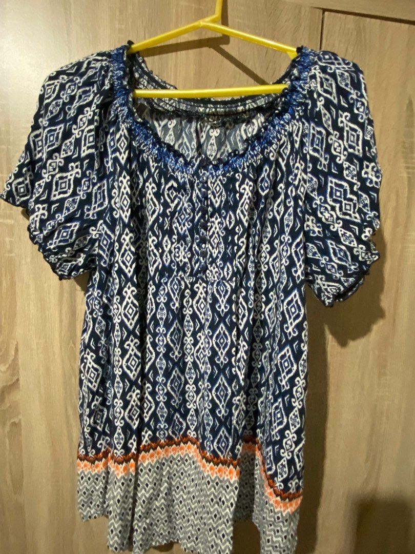 Blouse (Category: Undergarments & Loungewear) located in Las Pinas. Submitted by nugets (Listing ID 1257277498, Image 3). Description: Xl size blouse.