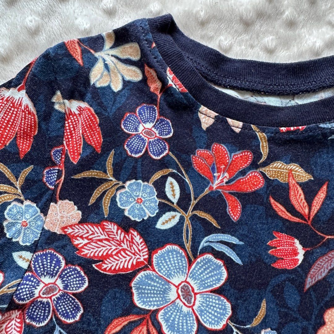 Blue Printed Dress (Category: Babies & Kids Fashion) located in Pasig City. Submitted by thepracticalstore (Listing ID 1257191930, Image 2). Description: Pretty old navy dress Size: 2T .