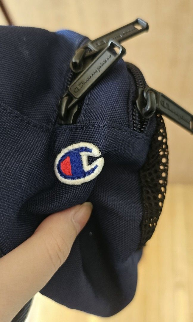 Champion brand hotsell fanny pack