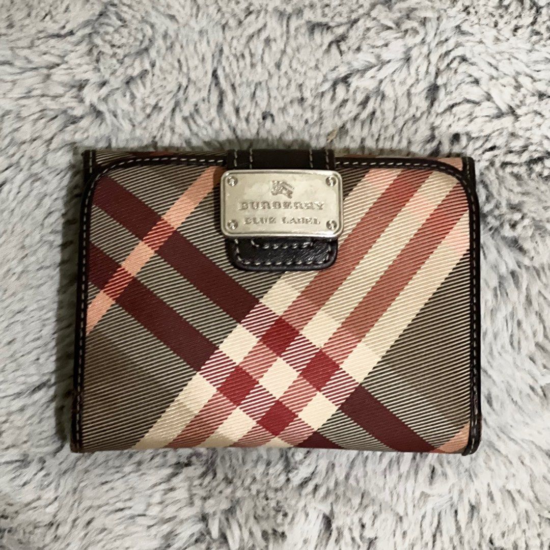 BRAND NEW Authentic Original Burberry Wallet, Luxury, Bags & Wallets on  Carousell