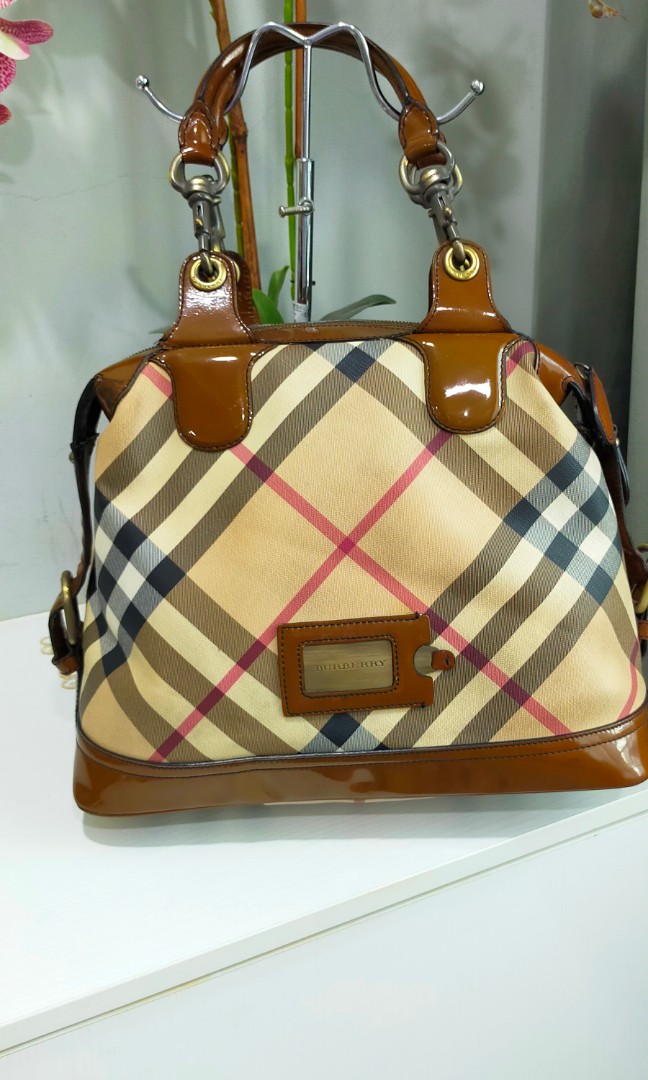 Burberry vintage selected bundle bag Luxury Bags Wallets on