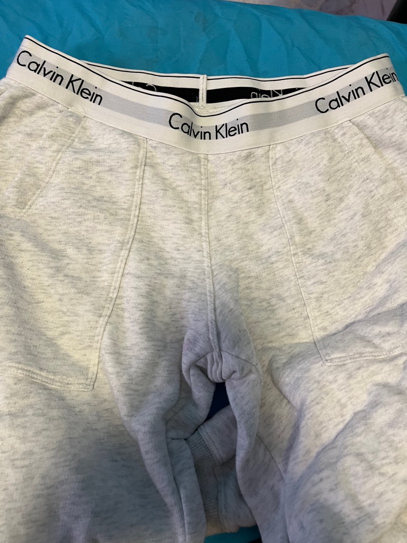 calvin klein joggers relaxed fit sweatpants Women s Fashion