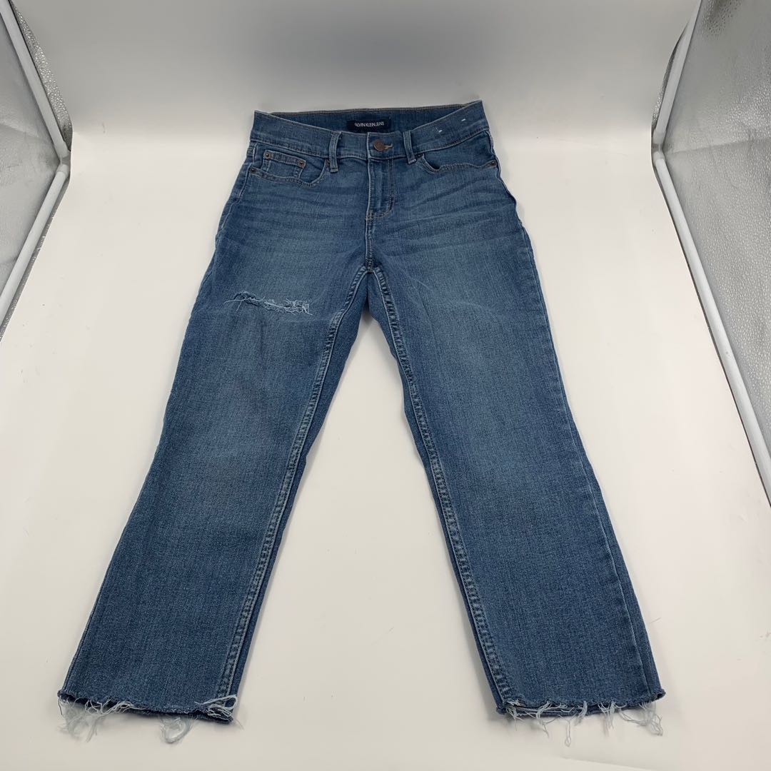 Calvin Klein Ripped Jeans 25, Women's Fashion, Bottoms, Jeans on Carousell