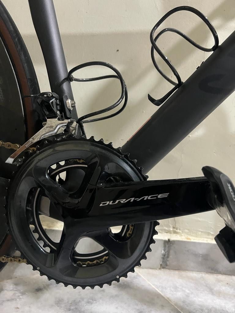 canyon-ultimate-cf-sl7-disc-sports-equipment-bicycles-parts