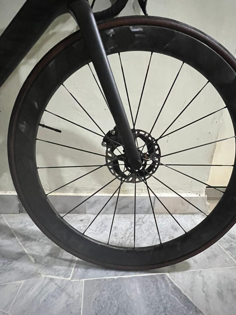 canyon-ultimate-cf-sl7-disc-sports-equipment-bicycles-parts