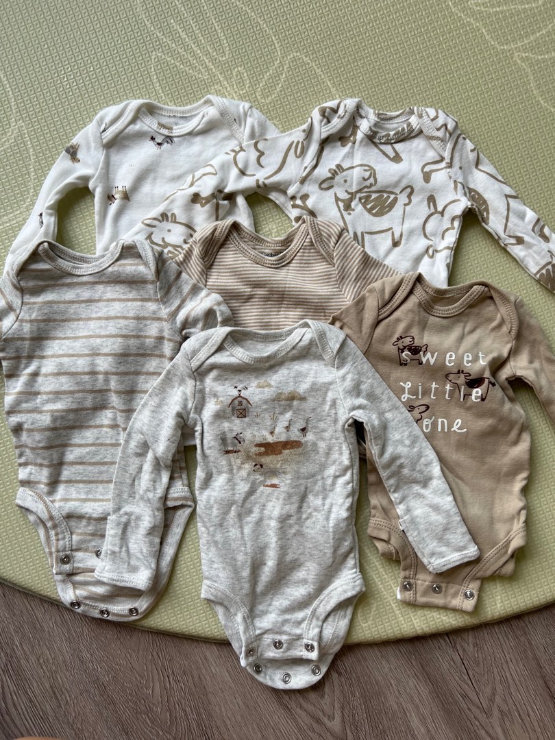 Carter's long sleeve onesies top