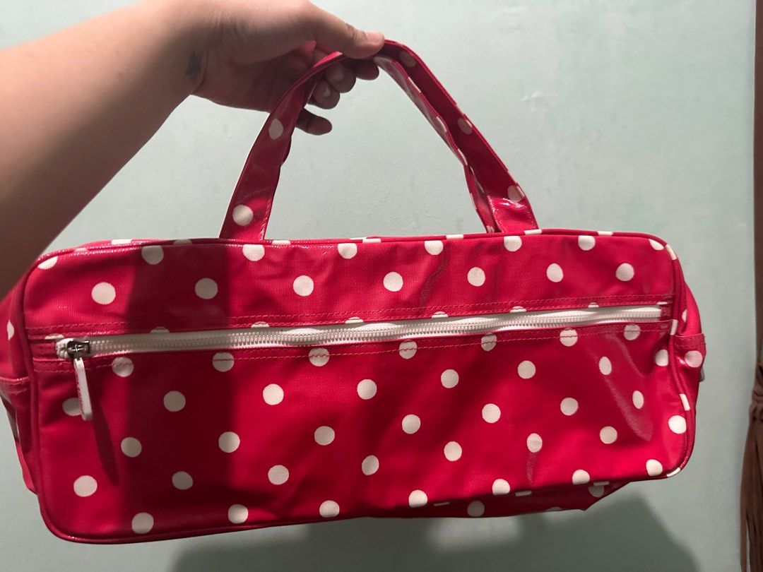 Cath Kidston bag for Sale (Category: Shoulder Bags) located in Pasig City. Submitted by lizbethy808 (Listing ID 1257342973, Image 1). Description: .