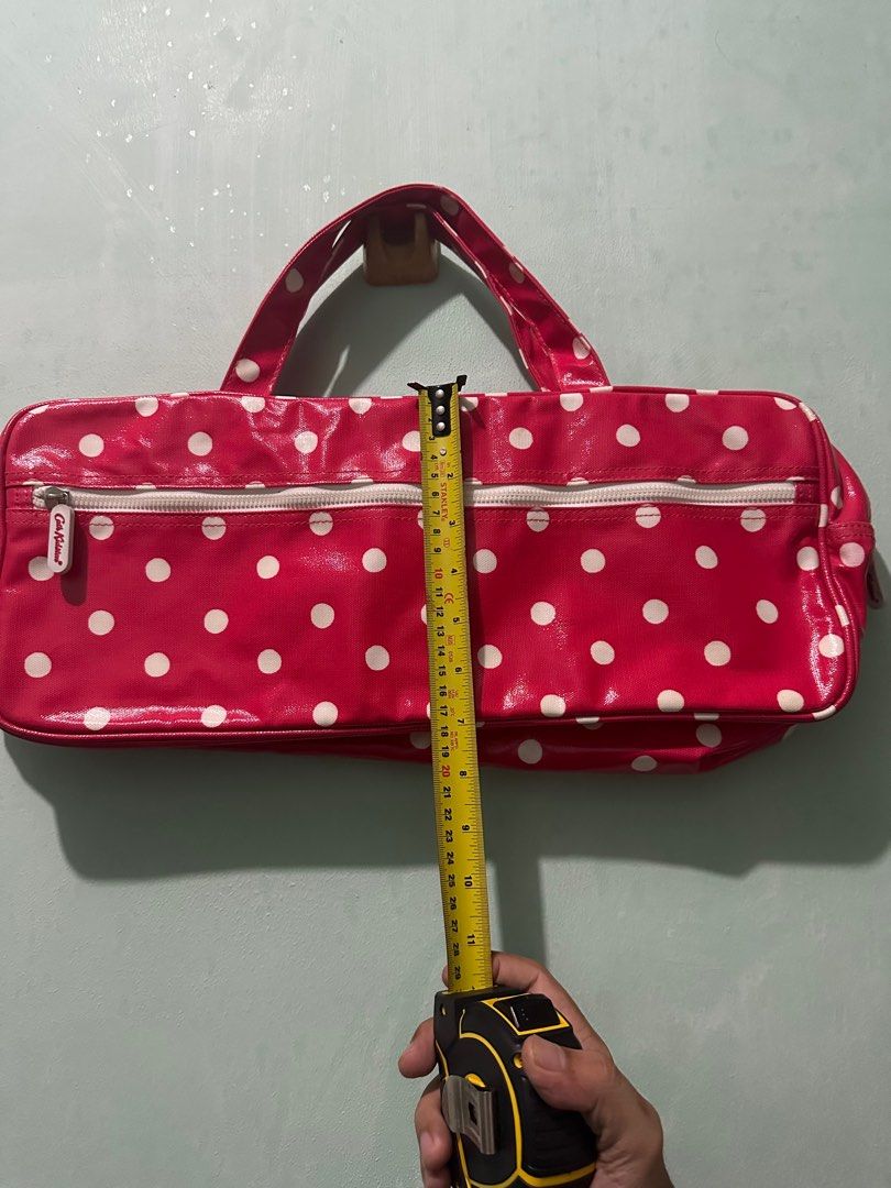 Cath Kidston bag for Sale (Category: Shoulder Bags) located in Pasig City. Submitted by lizbethy808 (Listing ID 1257342973, Image 2). Description: .