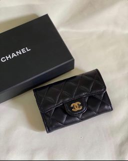 100+ affordable chanel card holder For Sale, Luxury