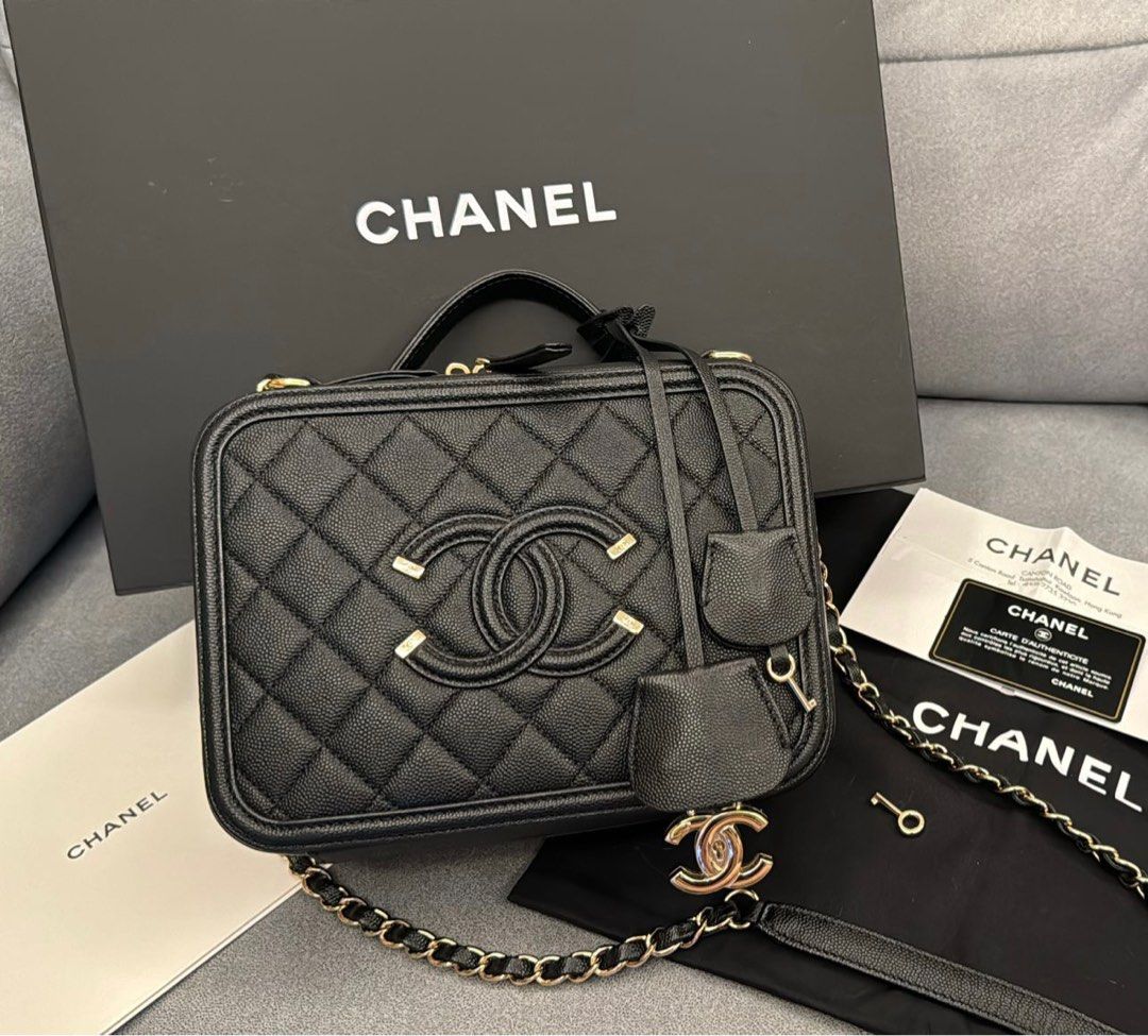 Chanel vanity case medium size outlet