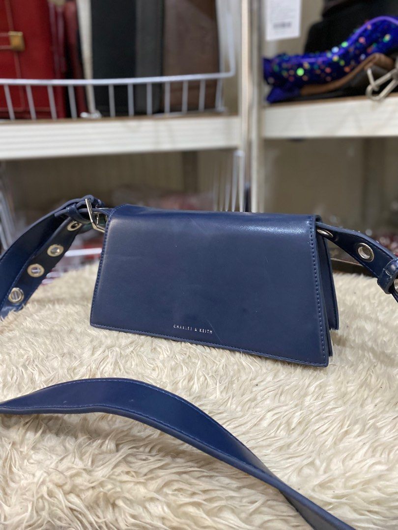 Charles and keith blue sling bag top