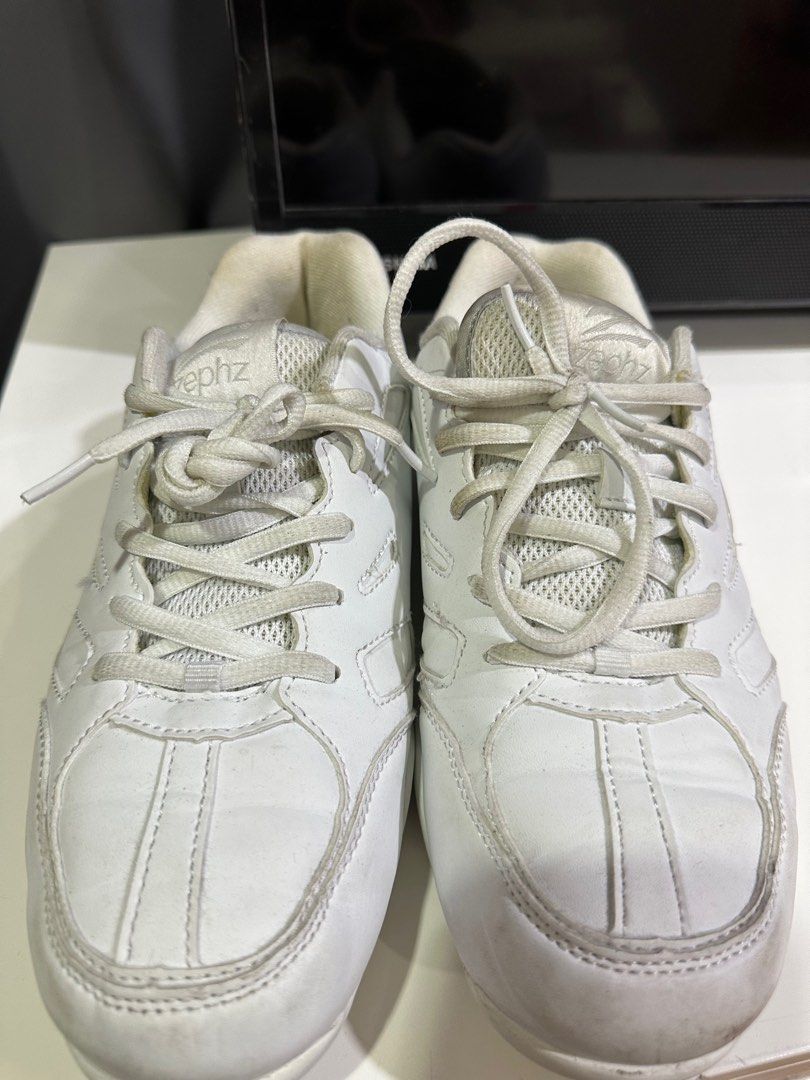Cheerleading shoes, Men's Fashion, Footwear, Sneakers on Carousell
