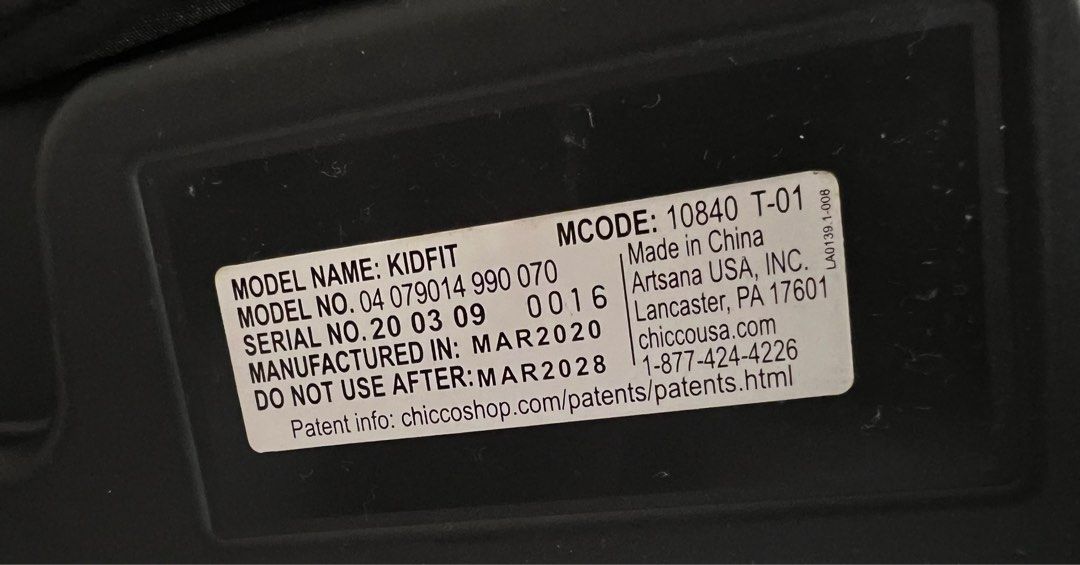 Chicco car seat (up to 12 years old), Babies & Kids, Going Out, Car Seats on Carousell