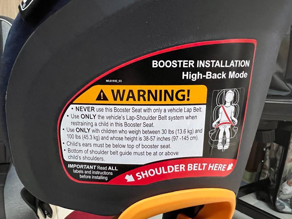 Chicco car seat (up to 12 years old), Babies & Kids, Going Out, Car Seats on Carousell