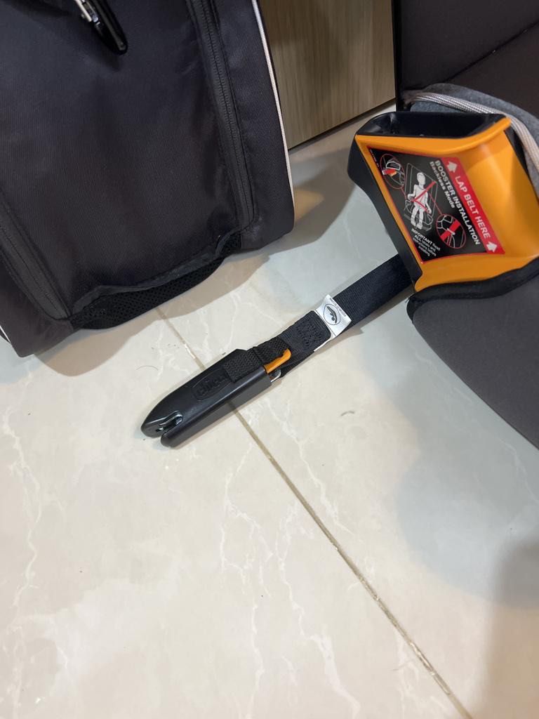 Chicco car seat (up to 12 years old), Babies & Kids, Going Out, Car Seats on Carousell