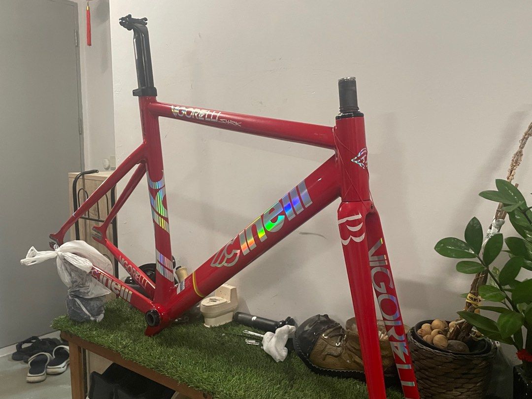 cinelli_vigorelli_shark_red_al