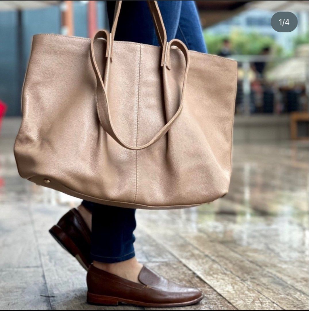 Louis Quatorze Tote Bag, Luxury, Bags & Wallets on Carousell
