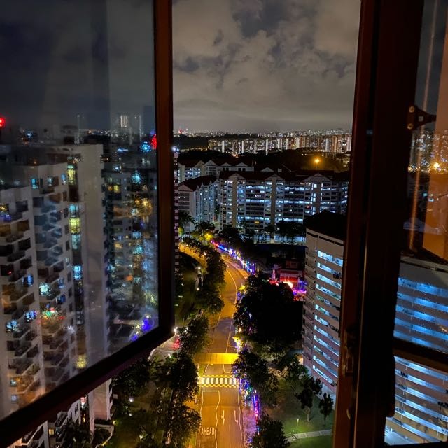 1 X Common Room for single person in Parc Oasis Condo, Property