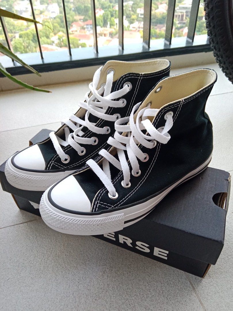 What is converse best sale chuck taylor