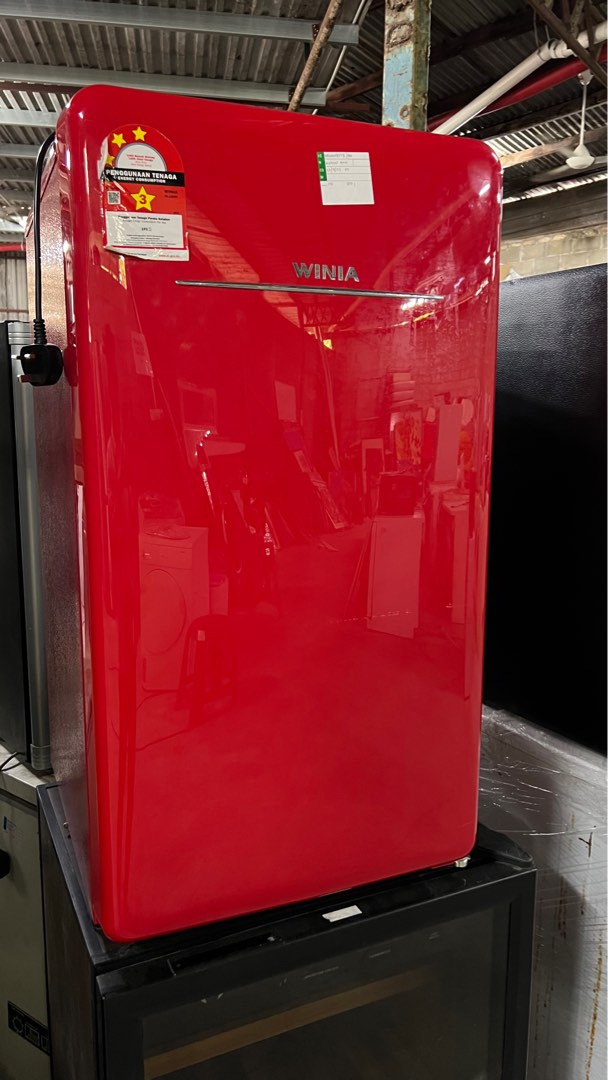 Deawoo winia fridge, TV & Home Appliances, Kitchen Appliances