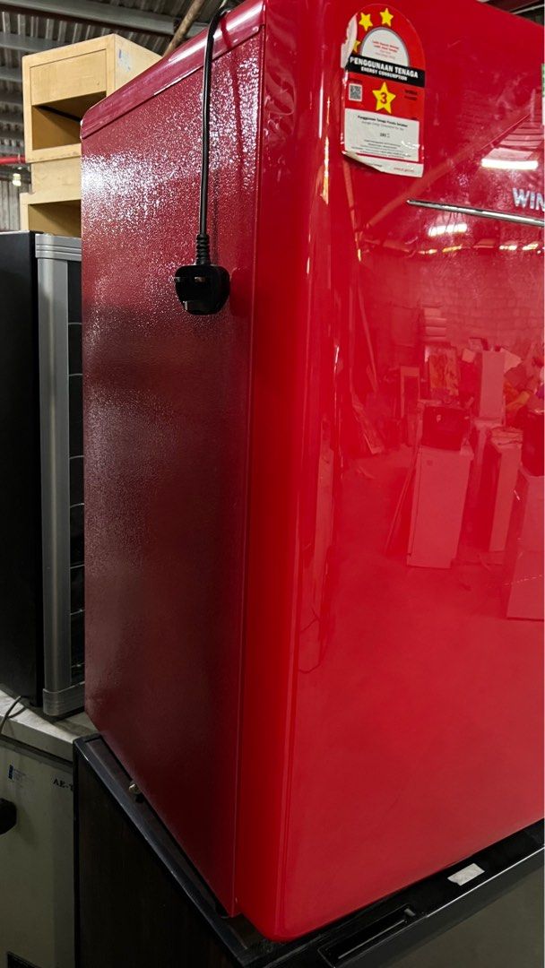 Deawoo winia fridge, TV & Home Appliances, Kitchen Appliances