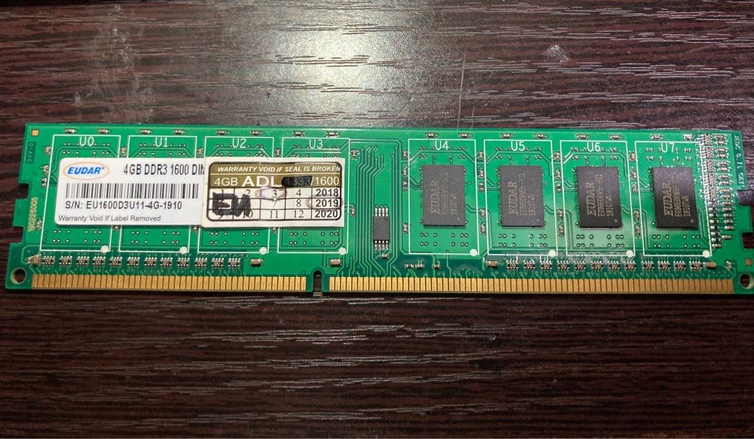 Desktop Ram 4GB DDR3 1600 (Category: Computer Parts) located in Paranaque City. Submitted by mitochondrian (Listing ID 1257290471, Image 1). Description: Desktop Ram 4GB DDR3 1600 1pc lng po .