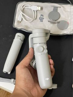 DJI OM 5 Gimbal Stabilizer Camera