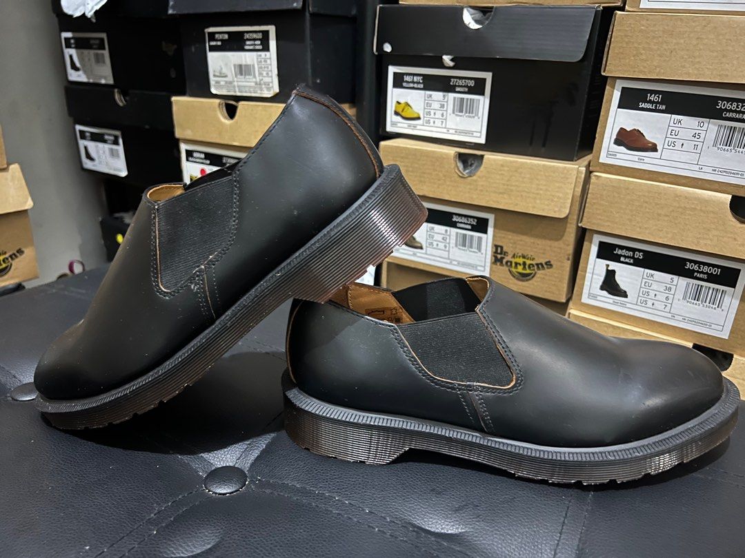 Dr. Martens Louis Gusset Slip On in Black for Men