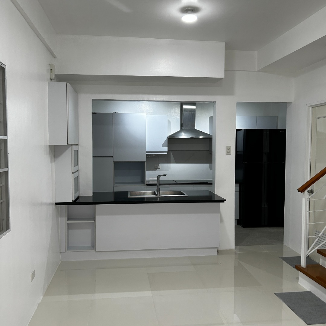 FOR SALE Newly Renovated SemiFurnished House and Lot, Soluna