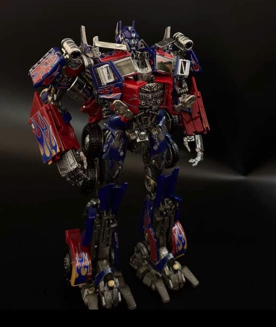 [FREE GIFT] WeiJiang Black Apple MPM04 Optimus Prime (Thunder Leader)  Reissue 1.0